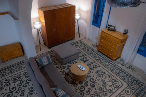 Diolanth traditional house